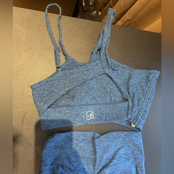 (3) Bombshell Workout Set Bundle - Picture 13 of 13